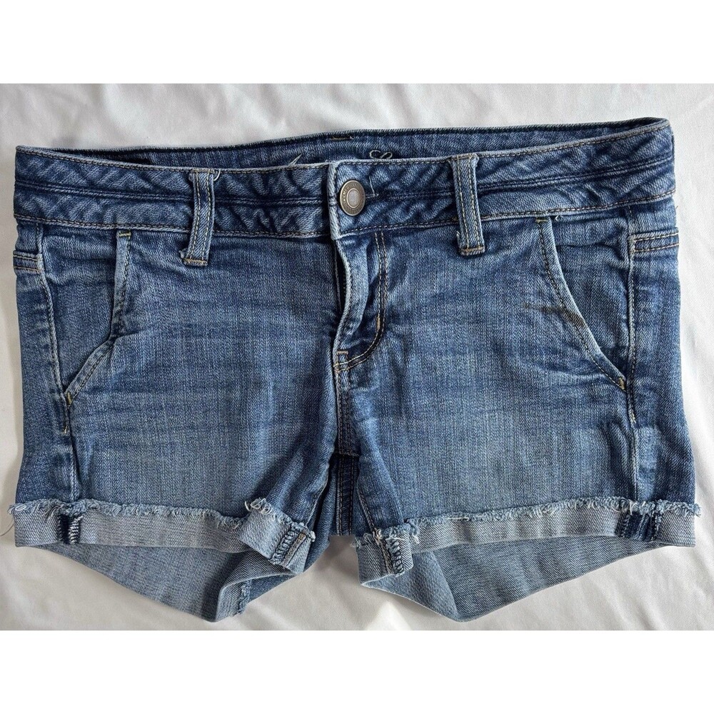 American Eagle Women Jean Shorts Faded Blue Denim Shorts Size 4 Rolled Cuff